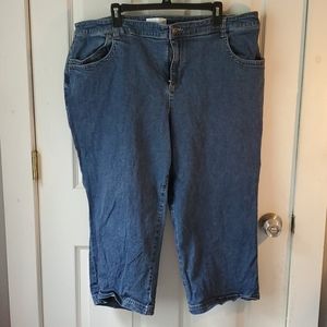 CJ Banks Capris size 20w